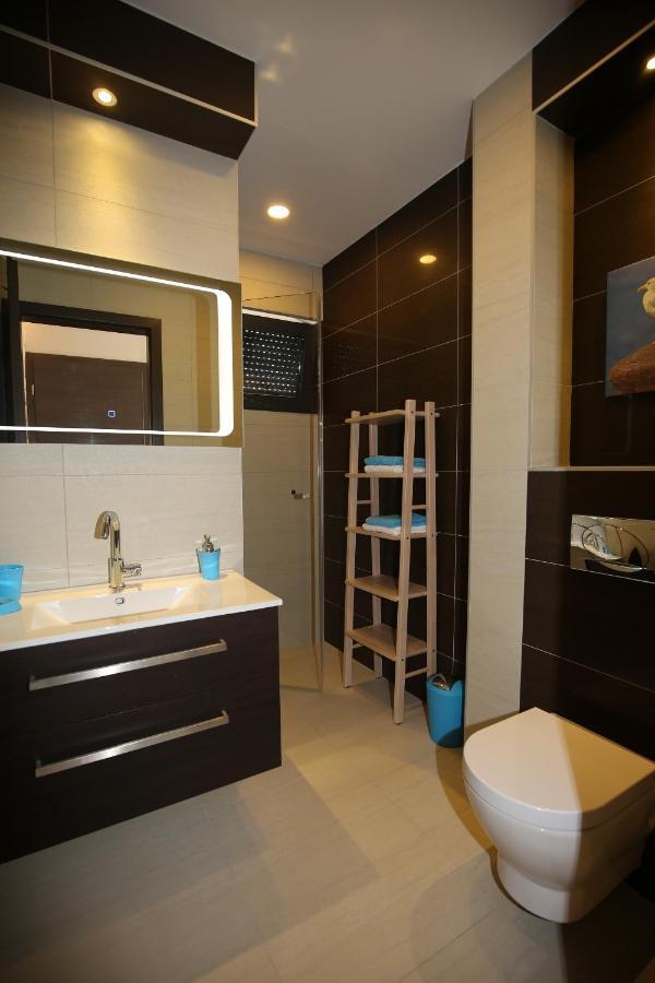 Villa Infinity Smrika Bagian luar foto