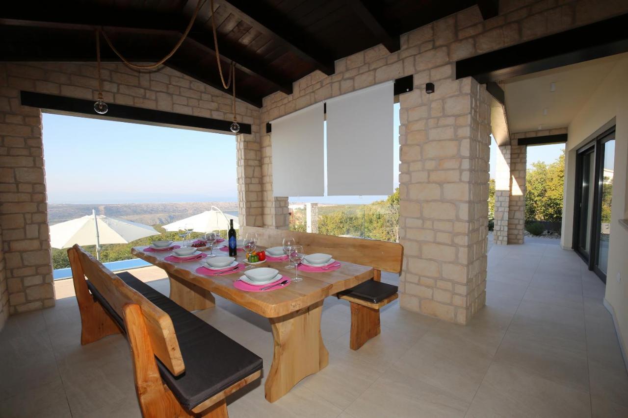 Villa Infinity Smrika Bagian luar foto